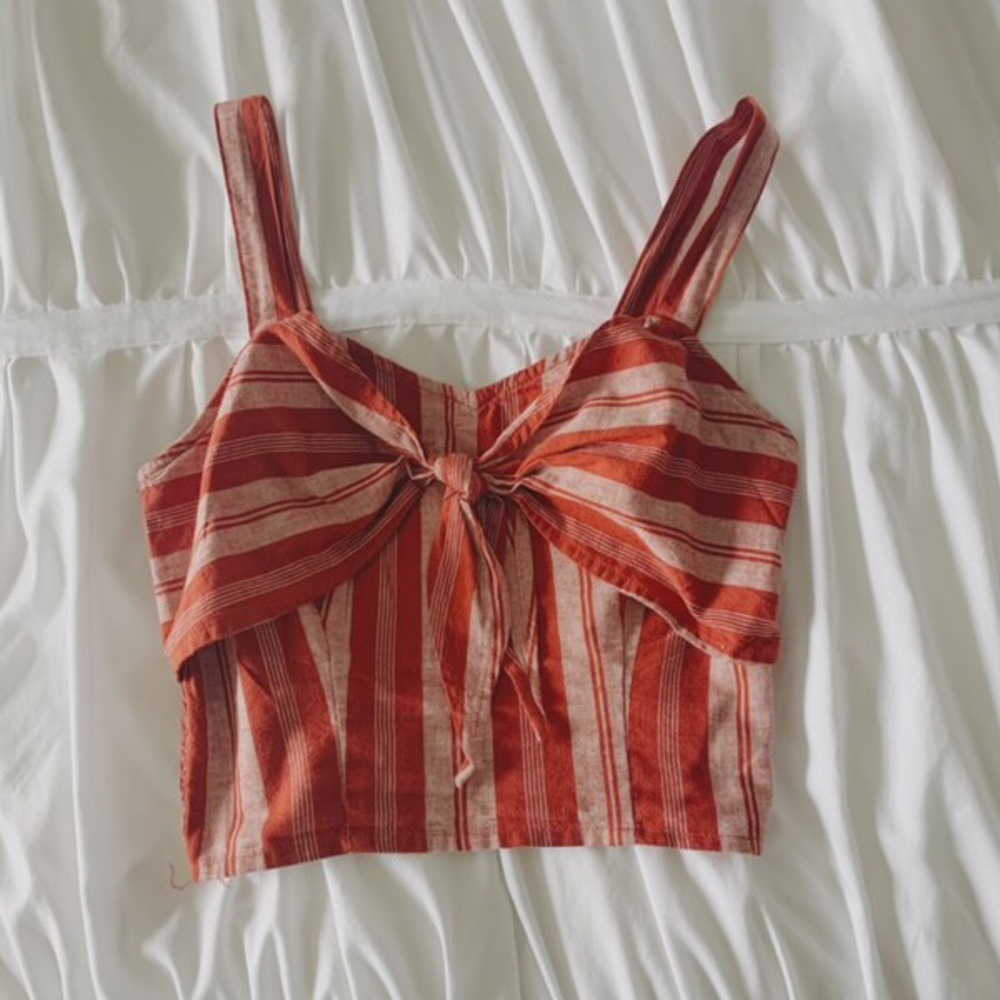 burnt orange super cute tank:)